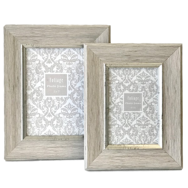 Photo Frame - Timber and Silver Trim 4x6